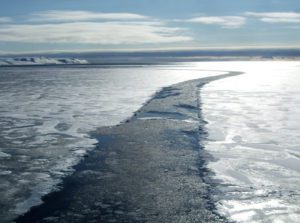 2012-06-07 MV Quests track through the ice by Ilja Leo Lang